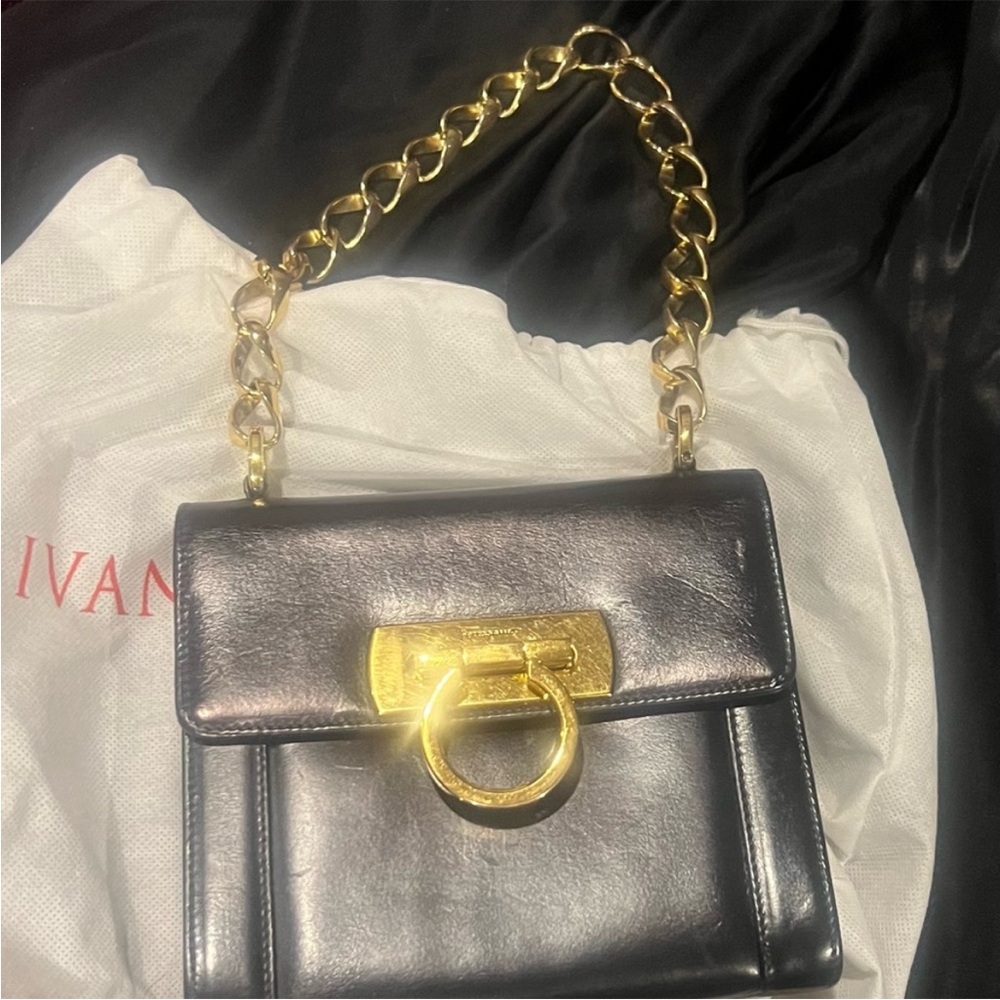 Salvatore Ferragamo vintage Black Leather Mini Bag logo gancini with Gold Chain